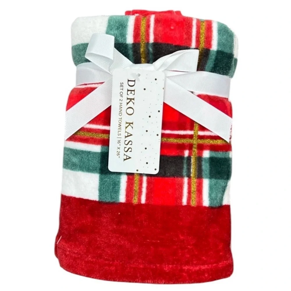 Deko Kassa - ‘Holiday Plaid bundle’ bath towel set. NWT.